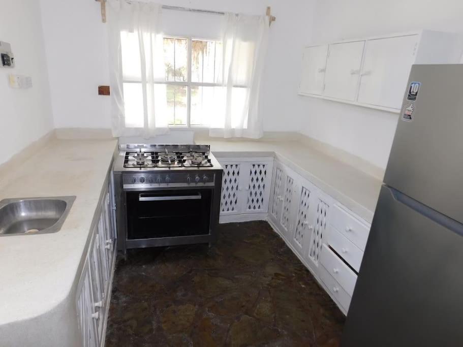 Holiday Home In Malindi Mambrui 외부 사진