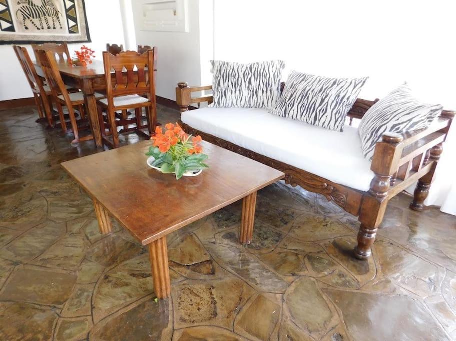 Holiday Home In Malindi Mambrui 외부 사진