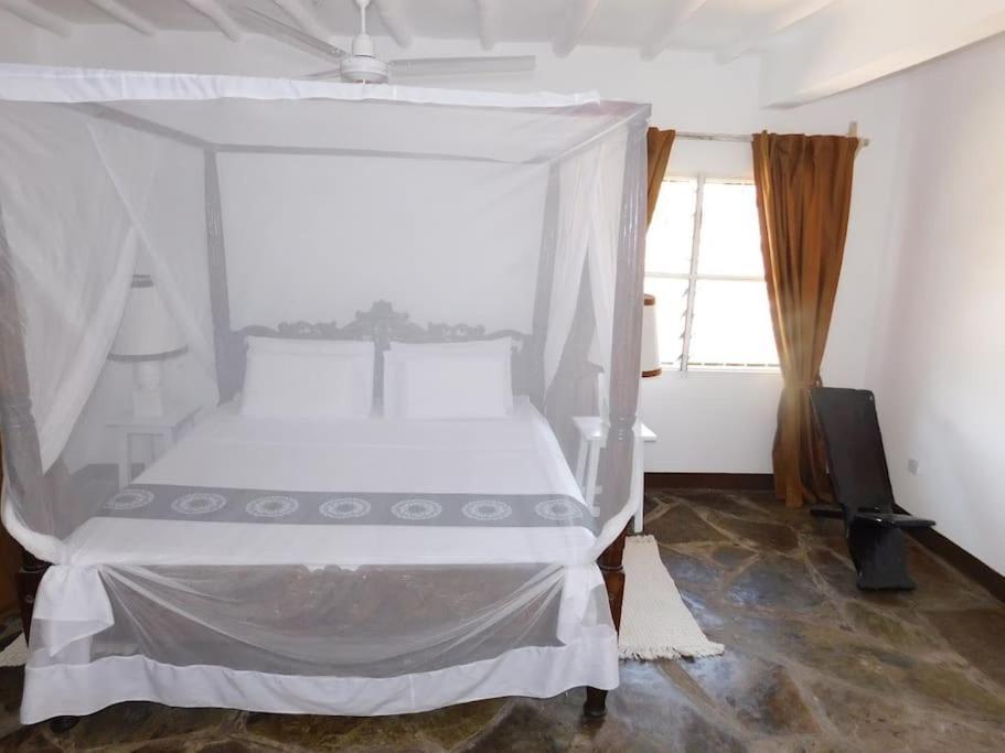Holiday Home In Malindi Mambrui 외부 사진